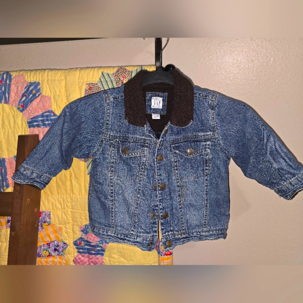 GAP BABY denim with faux fur inside